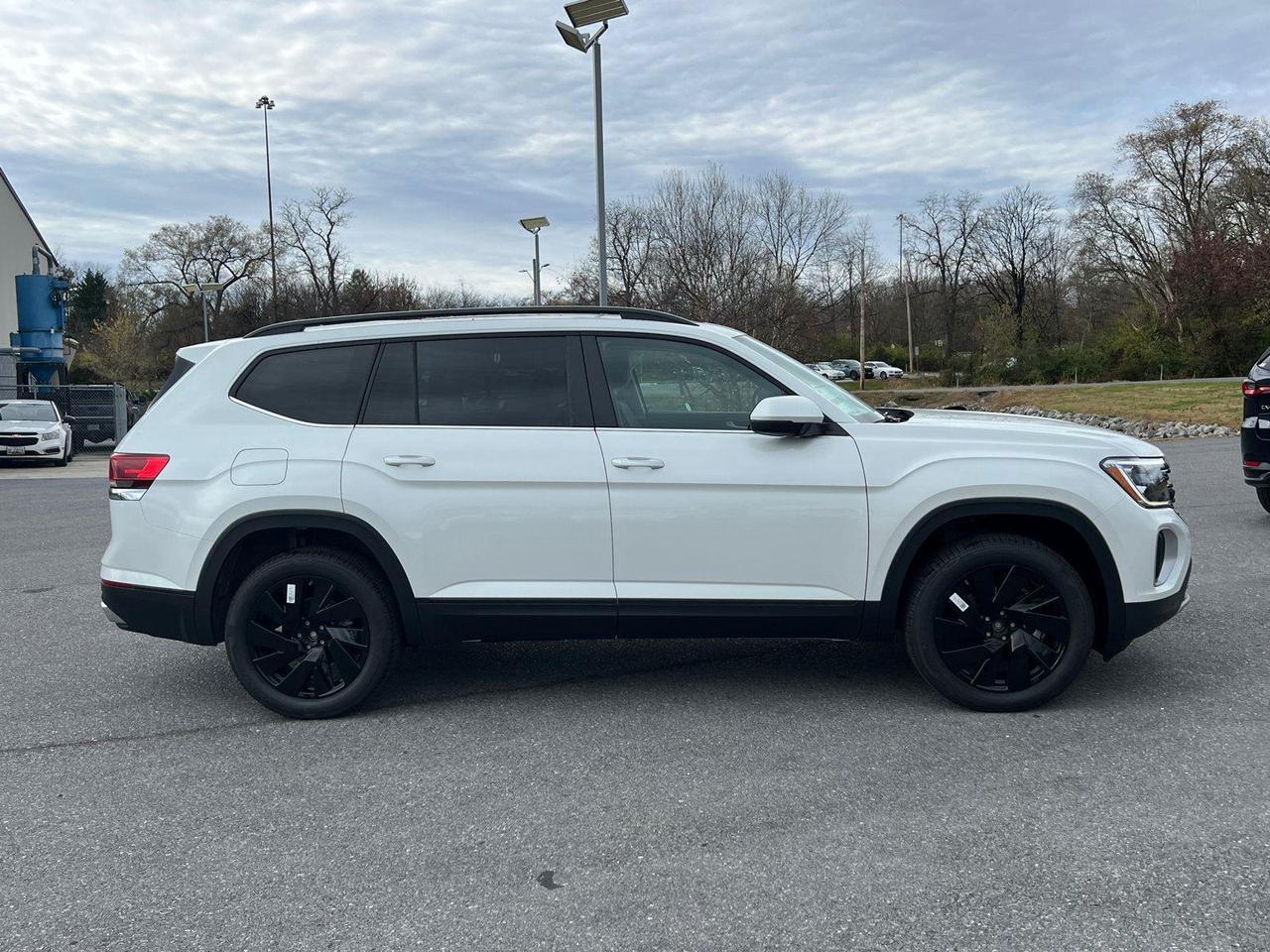 2026 Volkswagen Atlas 2.0T SE w/Technology Hagerstown MD