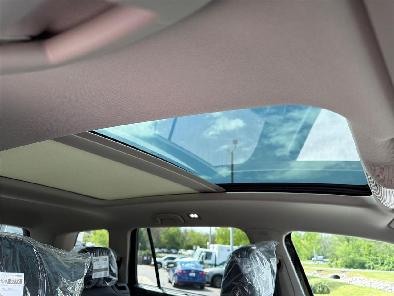 2026 Volkswagen Atlas 2.0T SE w/Technology Hagerstown MD