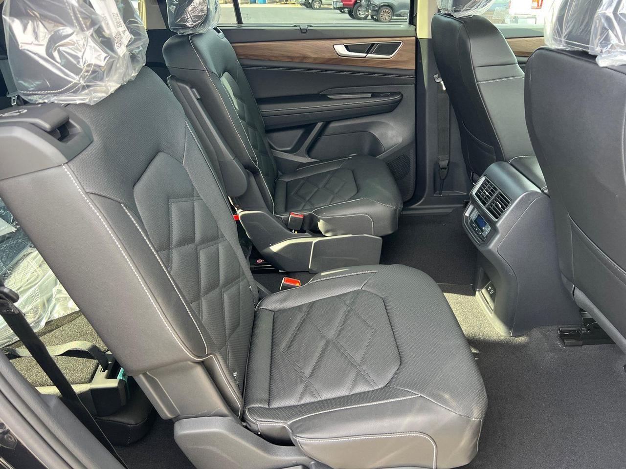 2026 Volkswagen Atlas 2.0T SE w/Technology Hagerstown MD