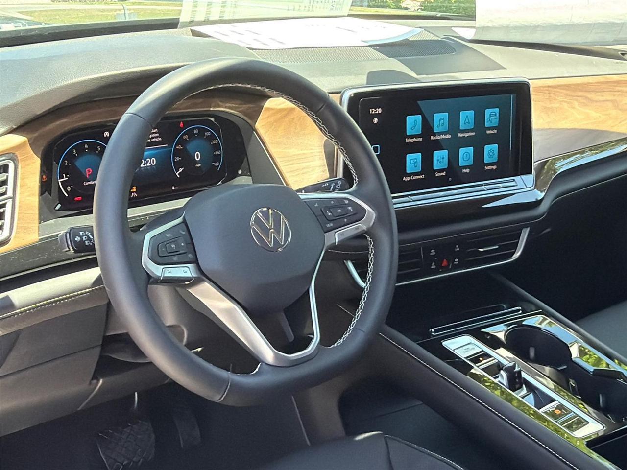 2026 Volkswagen Atlas 2.0T SE w/Technology Hagerstown MD