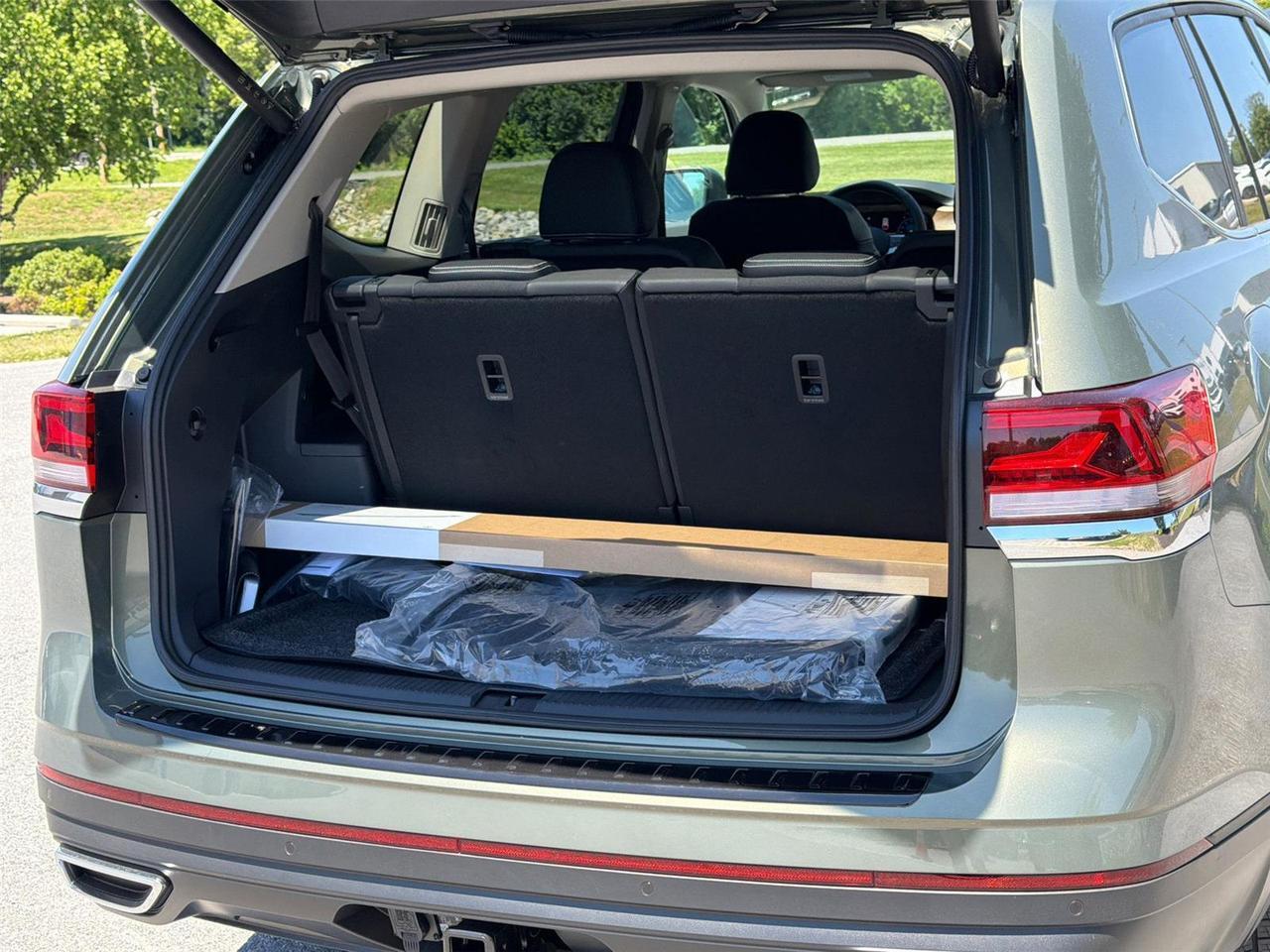 2026 Volkswagen Atlas 2.0T SE w/Technology Hagerstown MD