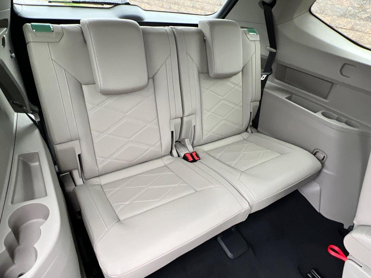 2026 Volkswagen Atlas 2.0T SE w/Technology Hagerstown MD