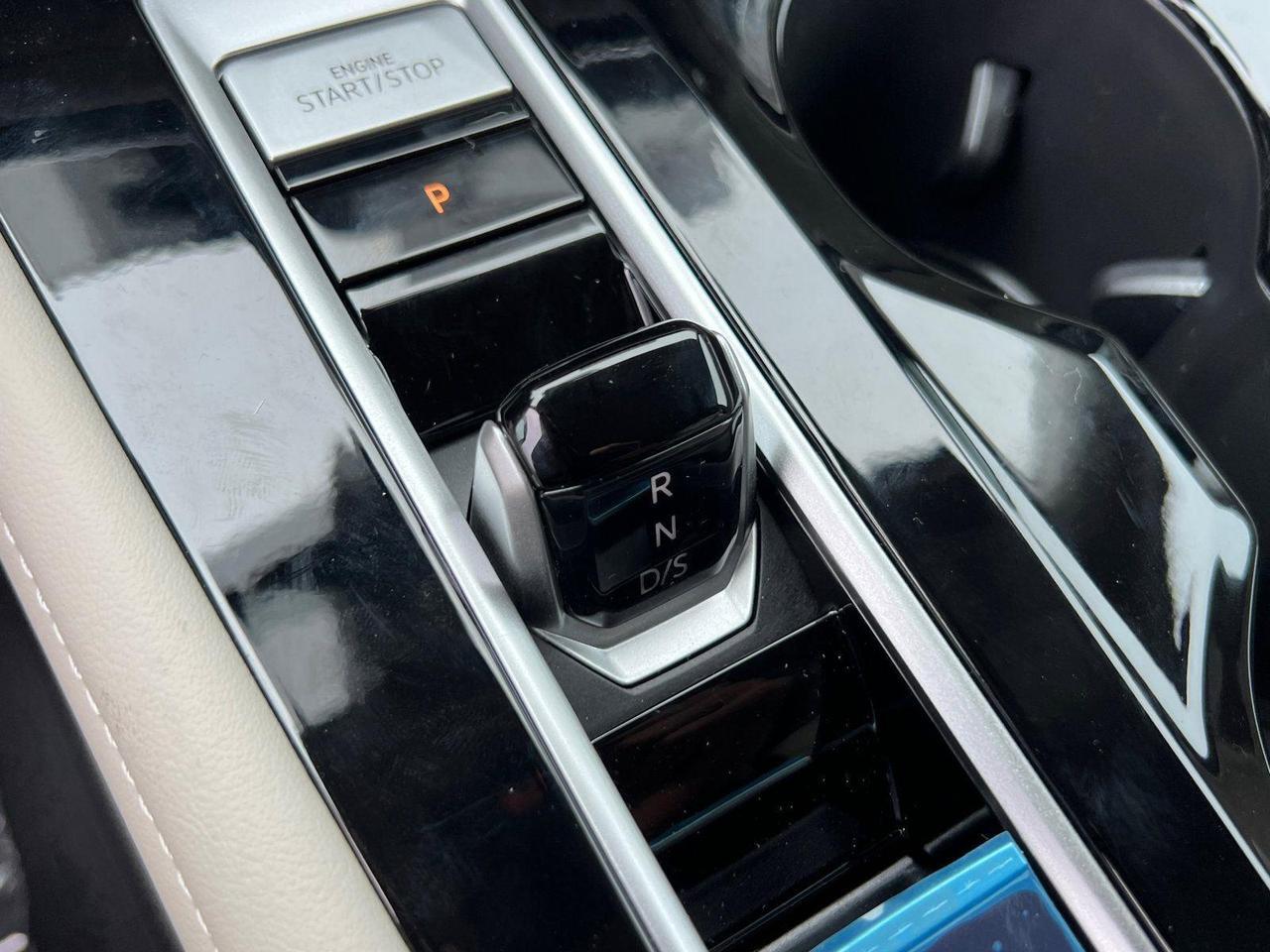 2026 Volkswagen Atlas 2.0T SE w/Technology Hagerstown MD