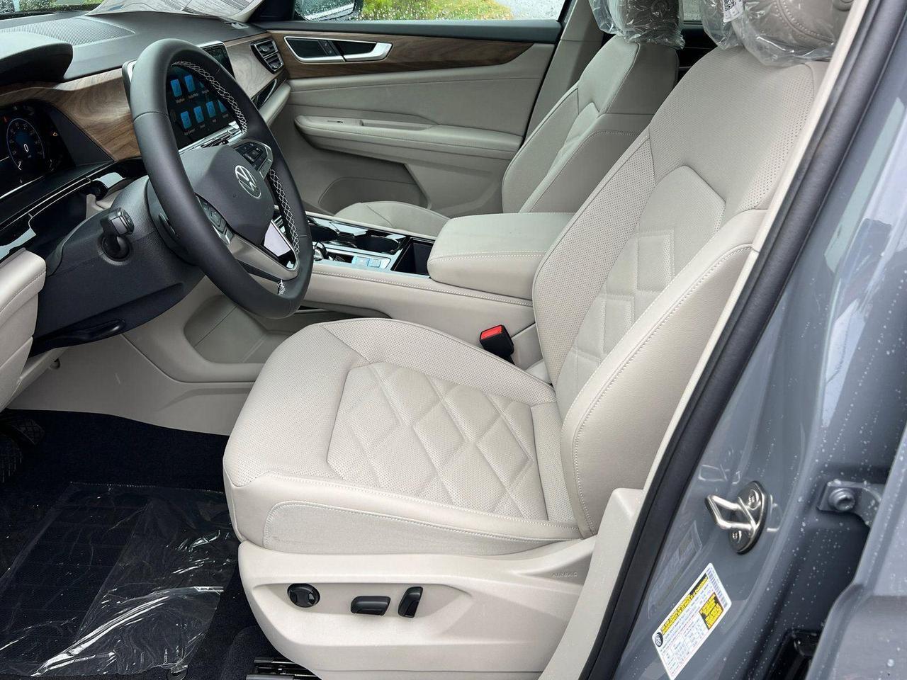 2026 Volkswagen Atlas 2.0T SE w/Technology Hagerstown MD