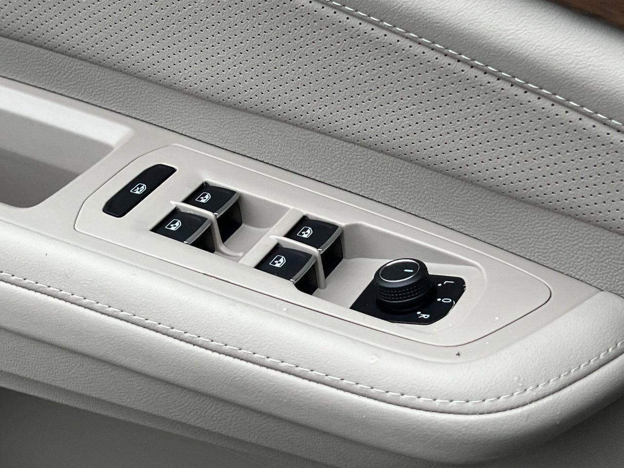 2026 Volkswagen Atlas 2.0T SE w/Technology Hagerstown MD