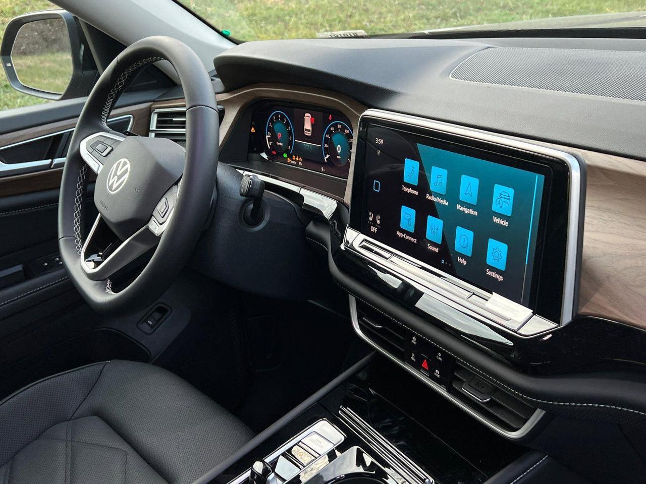 2026 Volkswagen Atlas 2.0T SE w/Technology Hagerstown MD