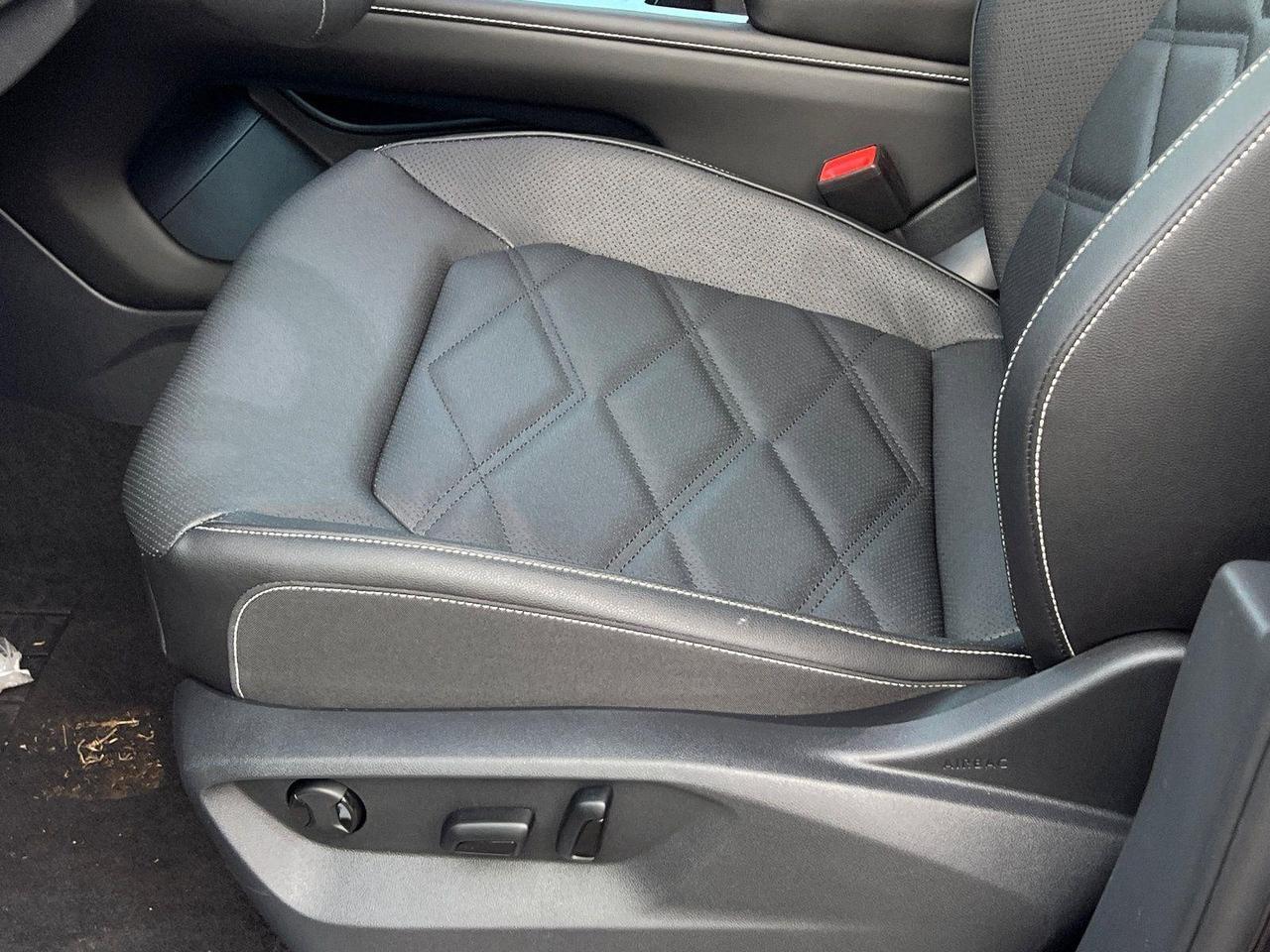 2026 Volkswagen Atlas 2.0T SE w/Technology Hagerstown MD