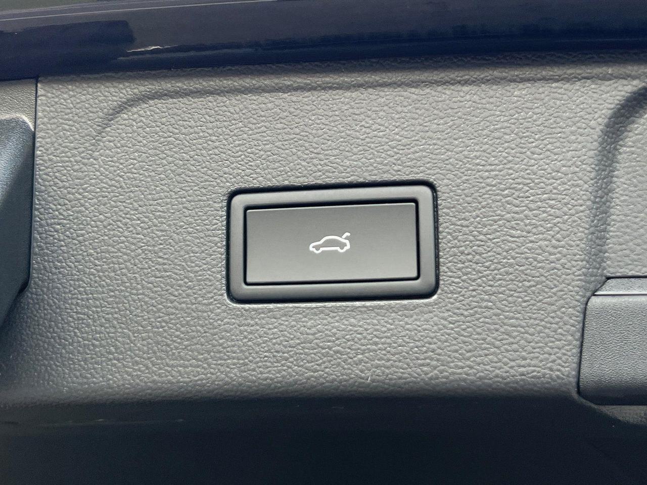 2026 Volkswagen Atlas 2.0T SE w/Technology Hagerstown MD