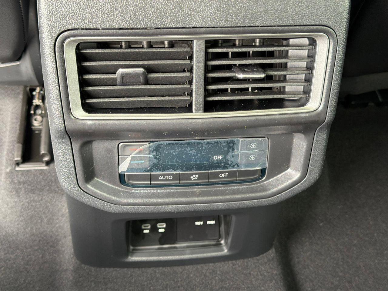 2026 Volkswagen Atlas 2.0T SE w/Technology Hagerstown MD