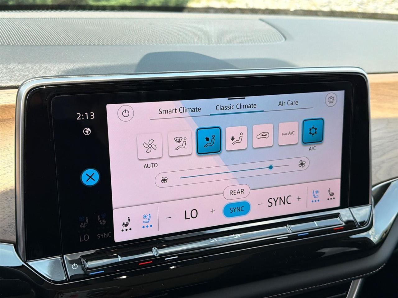 2026 Volkswagen Atlas 2.0T SE w/Technology Hagerstown MD