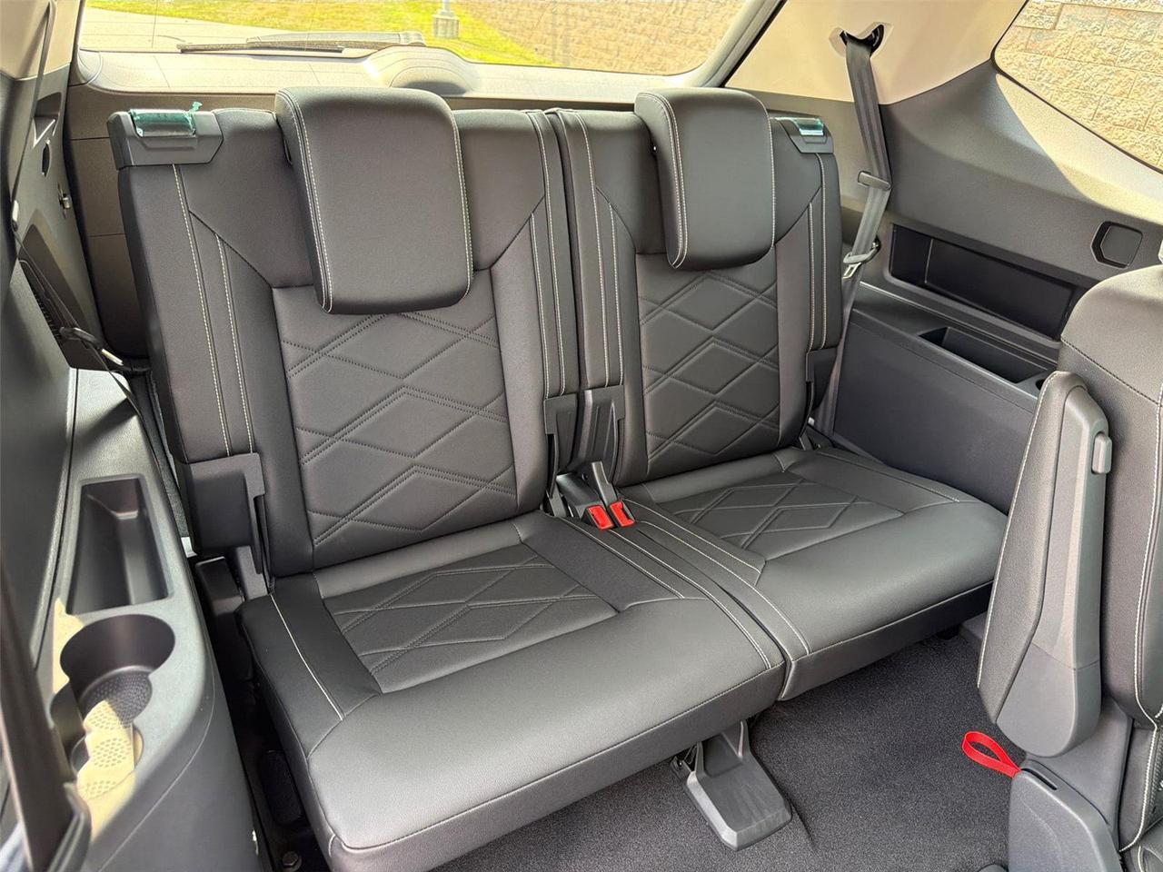 2026 Volkswagen Atlas 2.0T SE w/Technology Hagerstown MD