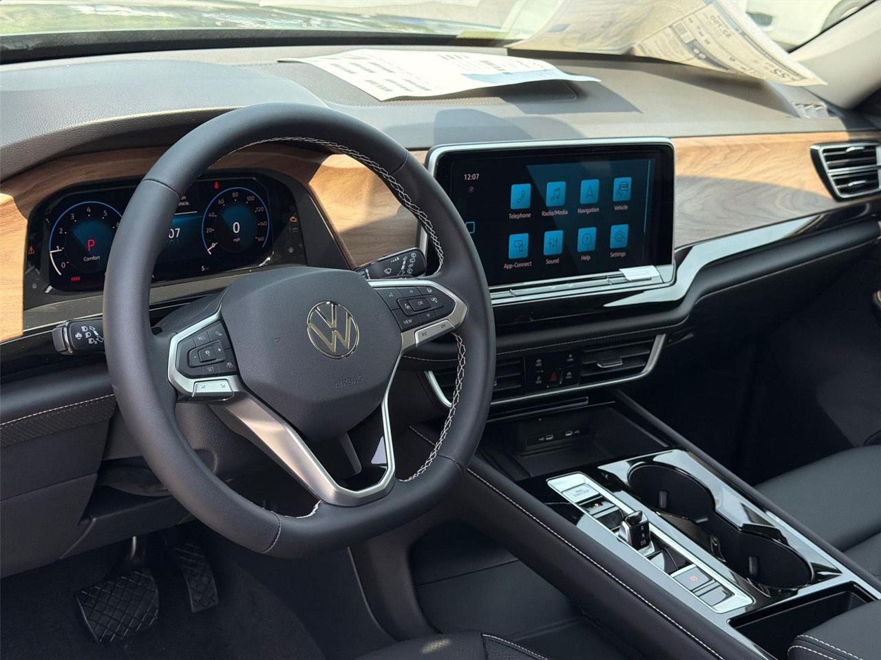 2026 Volkswagen Atlas 2.0T SE w/Technology Hagerstown MD