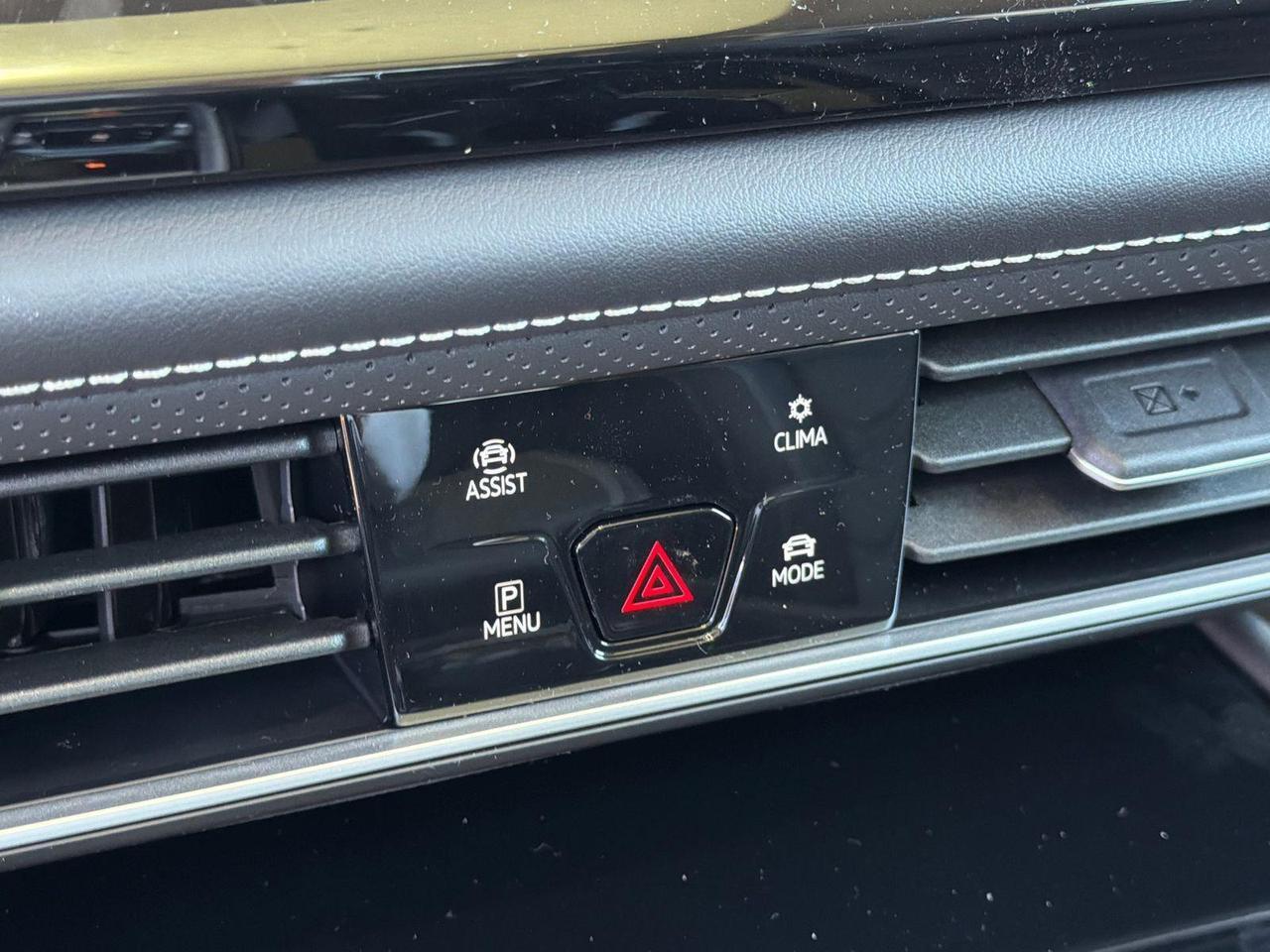 2026 Volkswagen Atlas 2.0T SE w/Technology Hagerstown MD