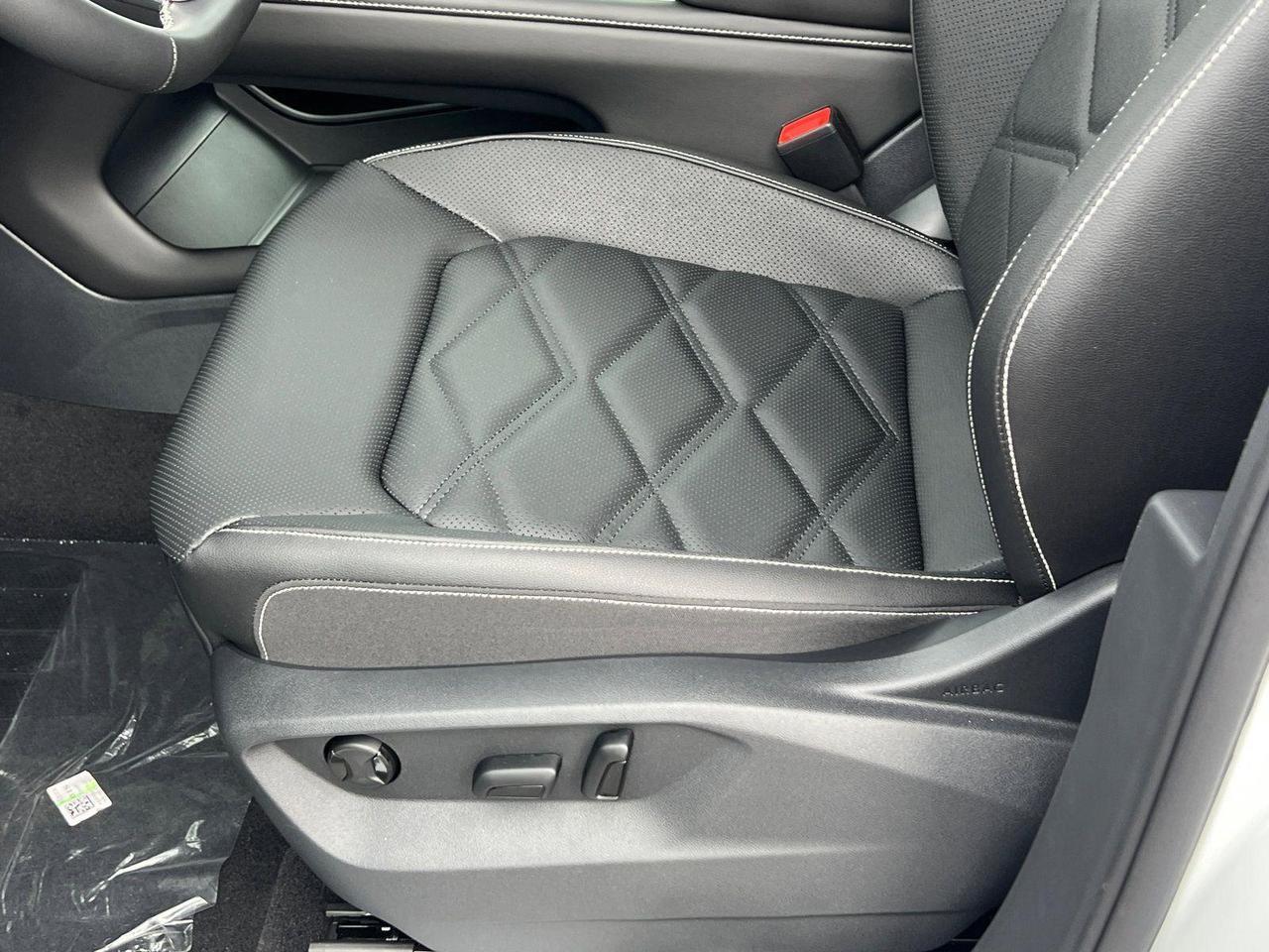 2026 Volkswagen Atlas 2.0T SE w/Technology Hagerstown MD