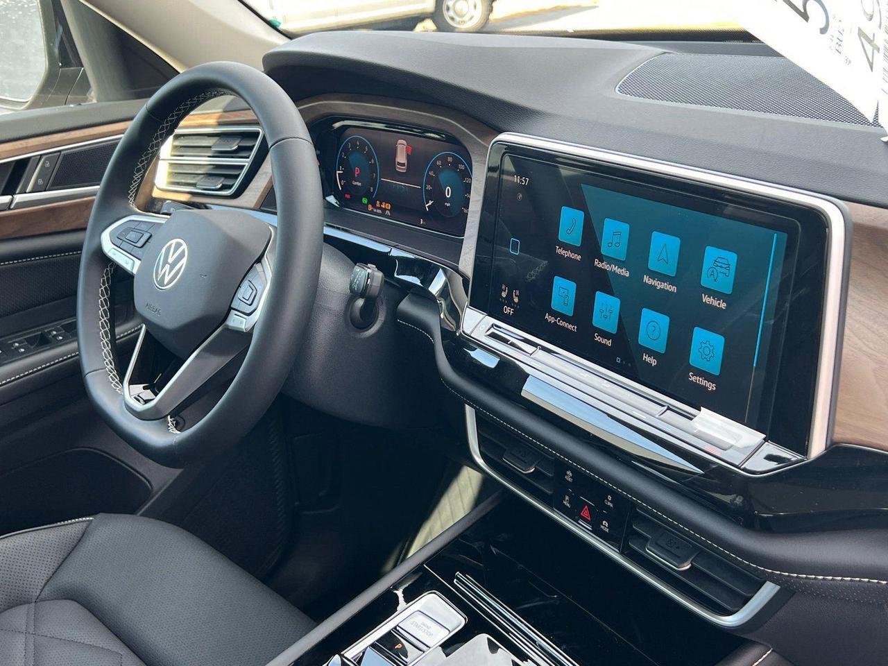 2026 Volkswagen Atlas 2.0T SE w/Technology Hagerstown MD