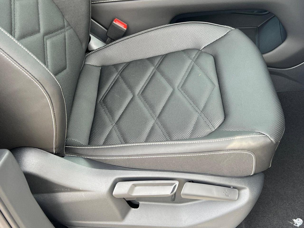 2026 Volkswagen Atlas 2.0T SE w/Technology Hagerstown MD