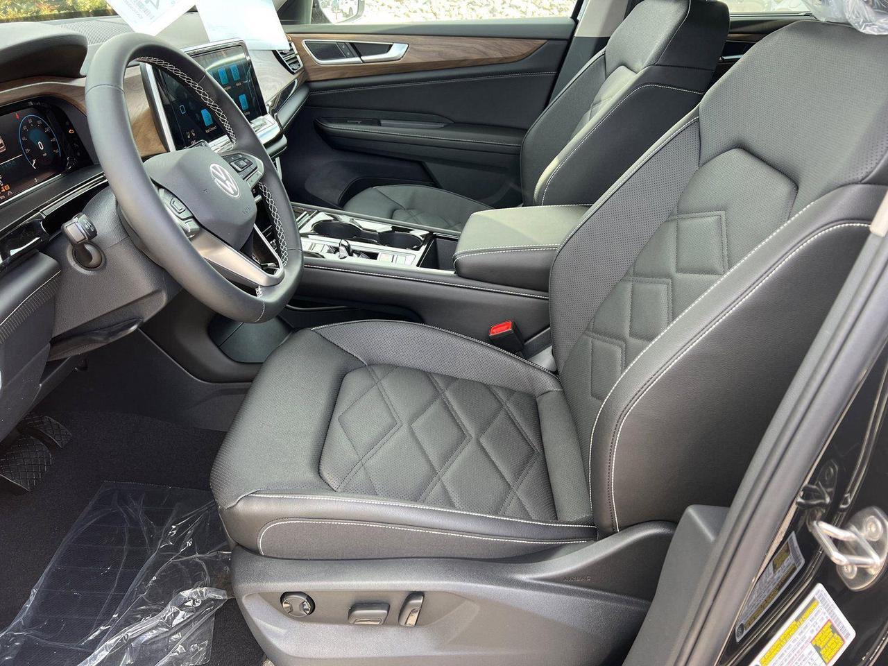 2026 Volkswagen Atlas 2.0T SE w/Technology Hagerstown MD