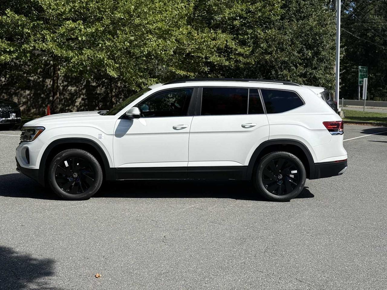 2026 Volkswagen Atlas 2.0T SE w/Technology Westborough MA