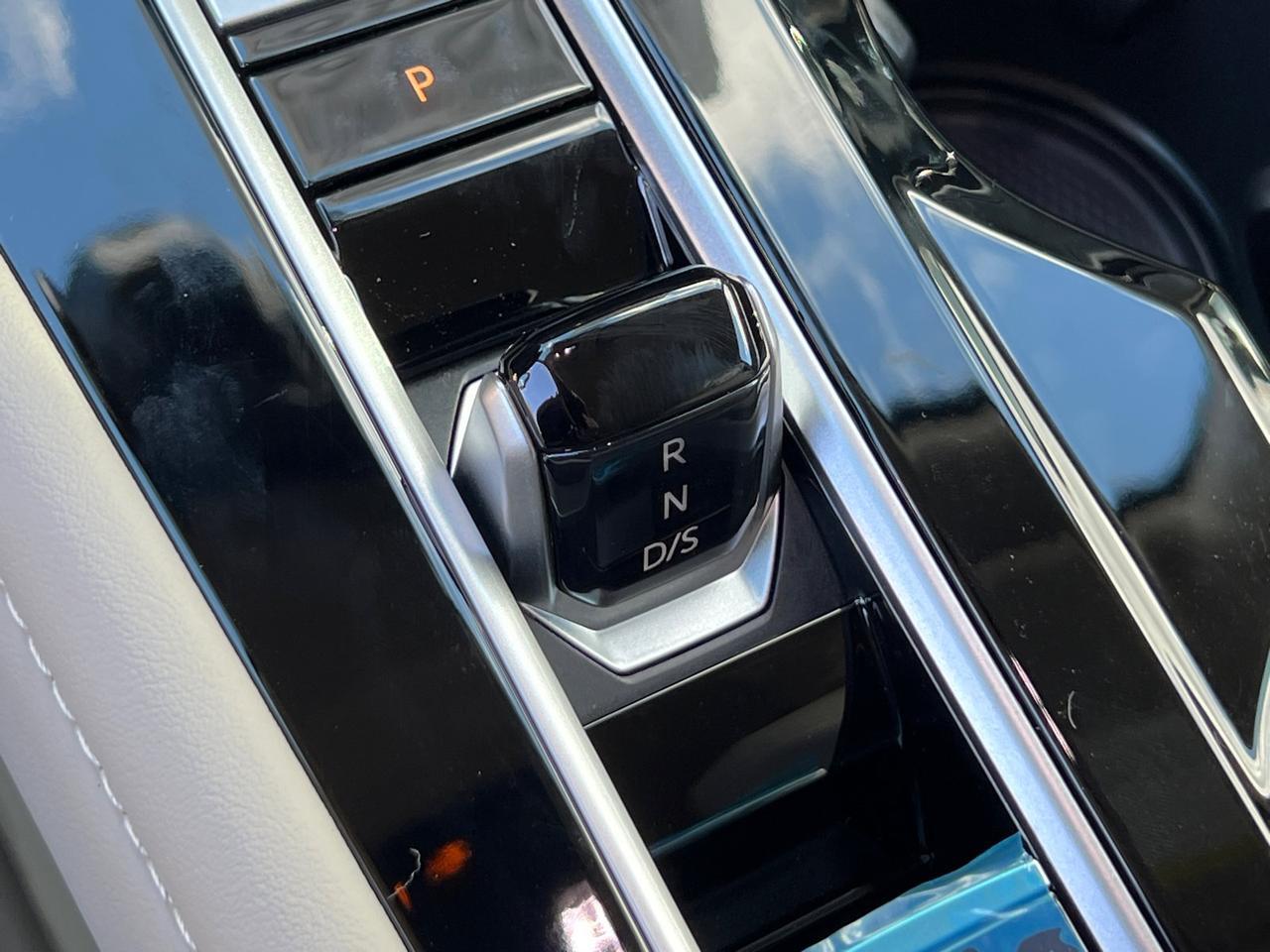 2026 Volkswagen Atlas 2.0T SE w/Technology Hagerstown MD