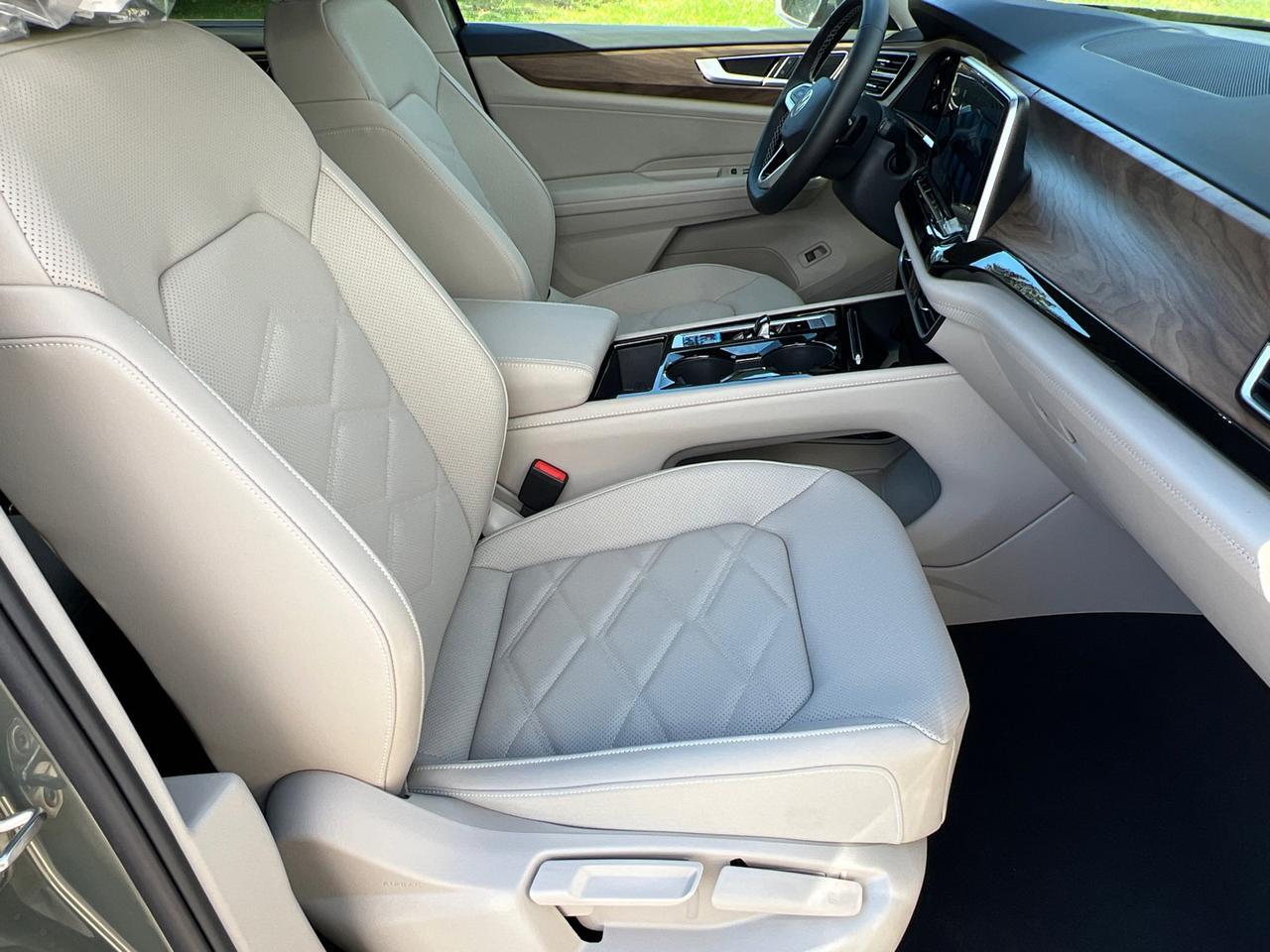 2026 Volkswagen Atlas 2.0T SE w/Technology Hagerstown MD