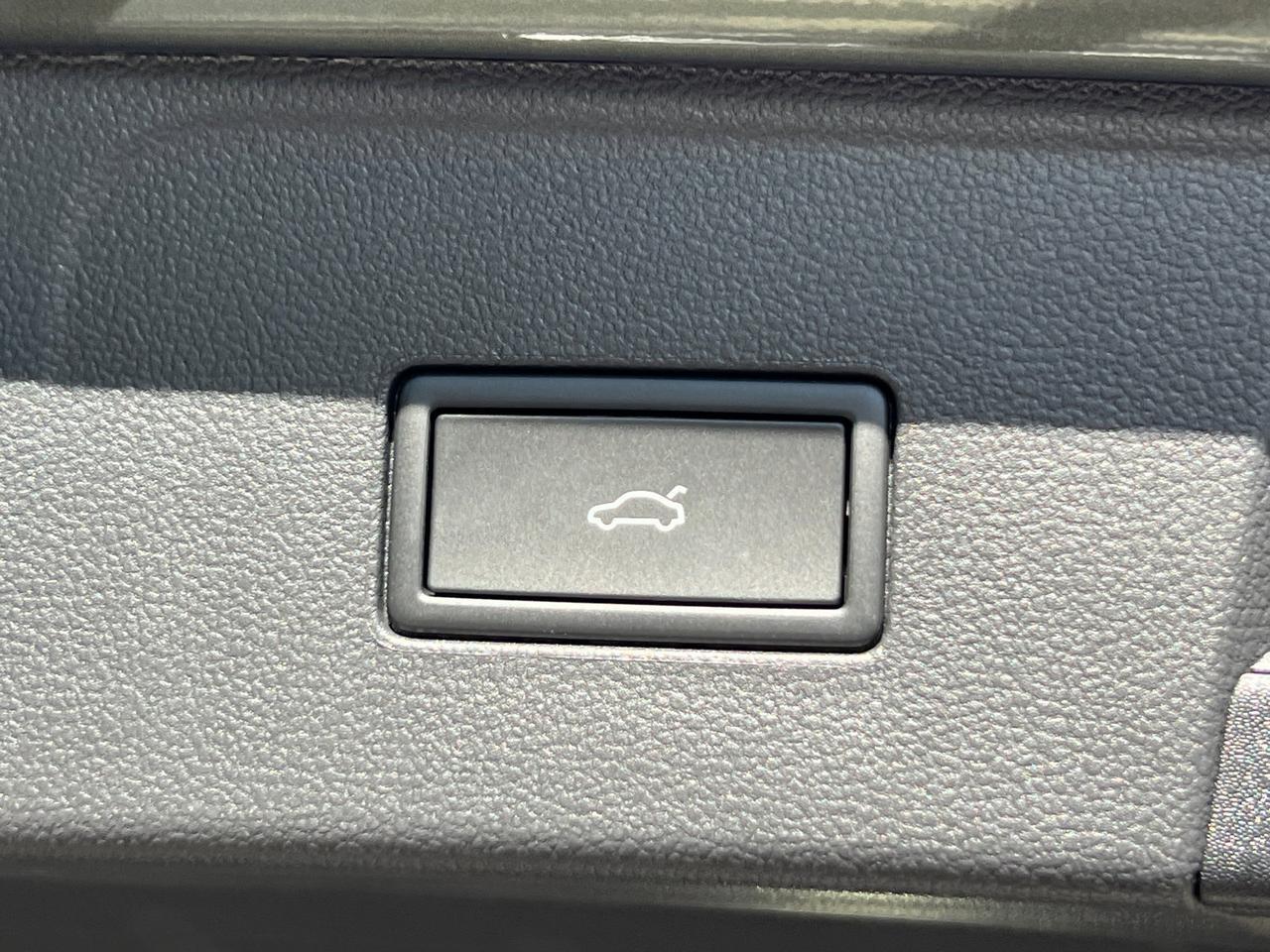 2026 Volkswagen Atlas 2.0T SE w/Technology Hagerstown MD