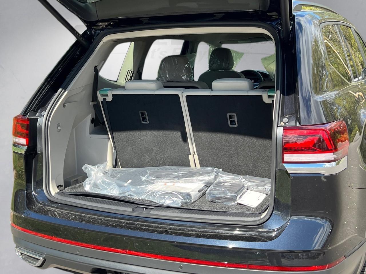 2026 Volkswagen Atlas 2.0T SE w/Technology Hagerstown MD