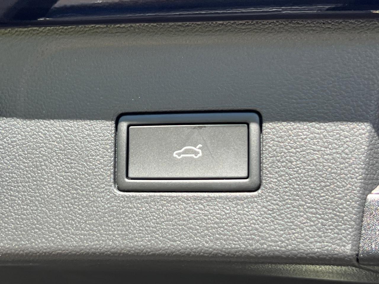 2026 Volkswagen Atlas 2.0T SE w/Technology Hagerstown MD