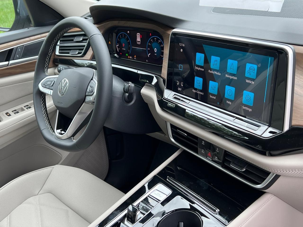 2026 Volkswagen Atlas 2.0T SE w/Technology Hagerstown MD