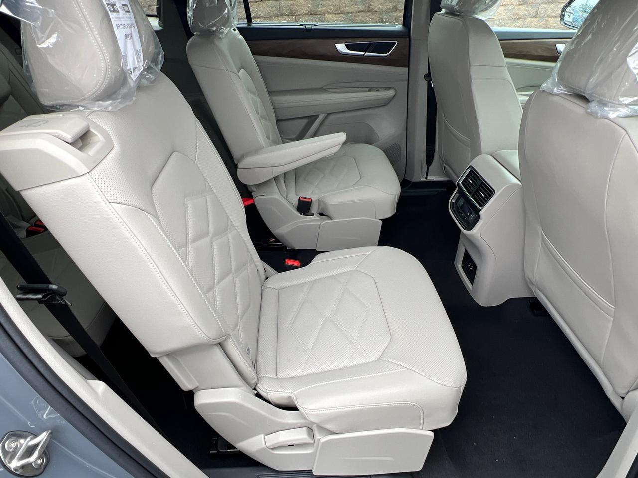 2026 Volkswagen Atlas 2.0T SE w/Technology Hagerstown MD