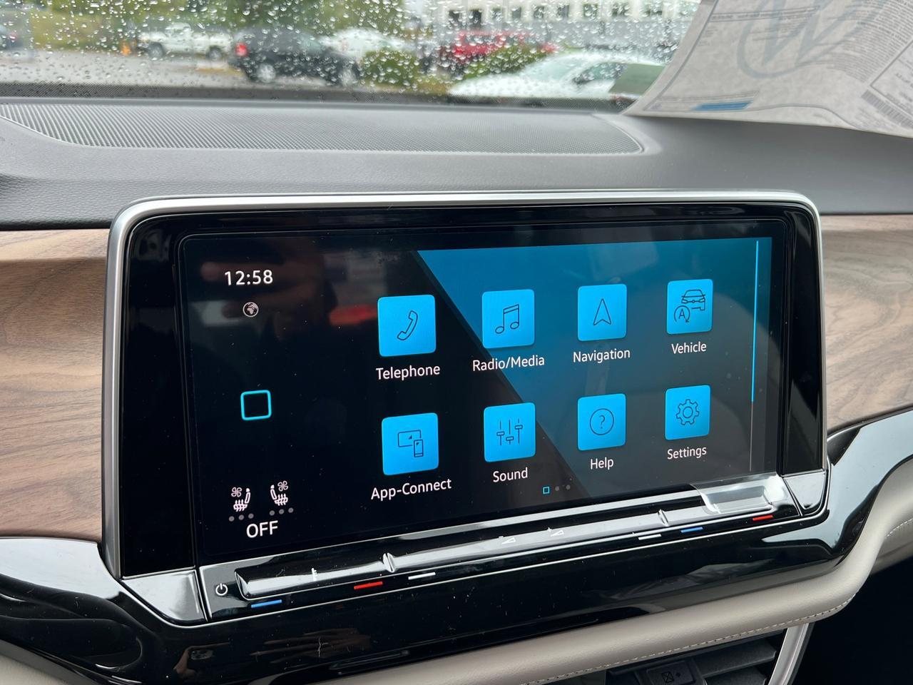 2026 Volkswagen Atlas 2.0T SE w/Technology Hagerstown MD