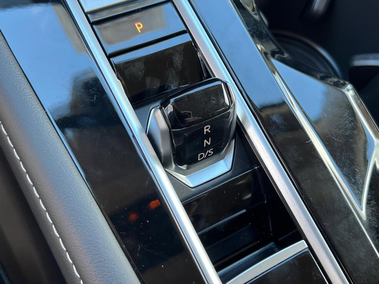 2026 Volkswagen Atlas 2.0T SE w/Technology Hagerstown MD