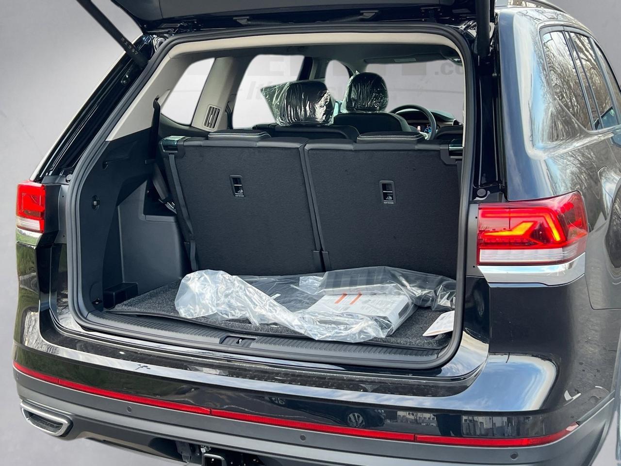 2026 Volkswagen Atlas 2.0T SE w/Technology Hagerstown MD