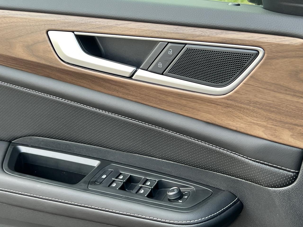 2026 Volkswagen Atlas 2.0T SE w/Technology Hagerstown MD