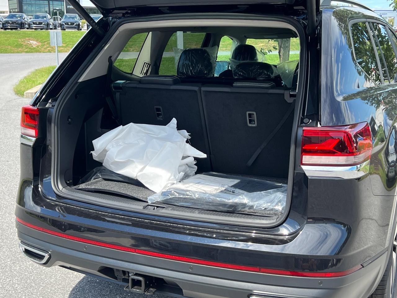 2026 Volkswagen Atlas 2.0T SE w/Technology Hagerstown MD