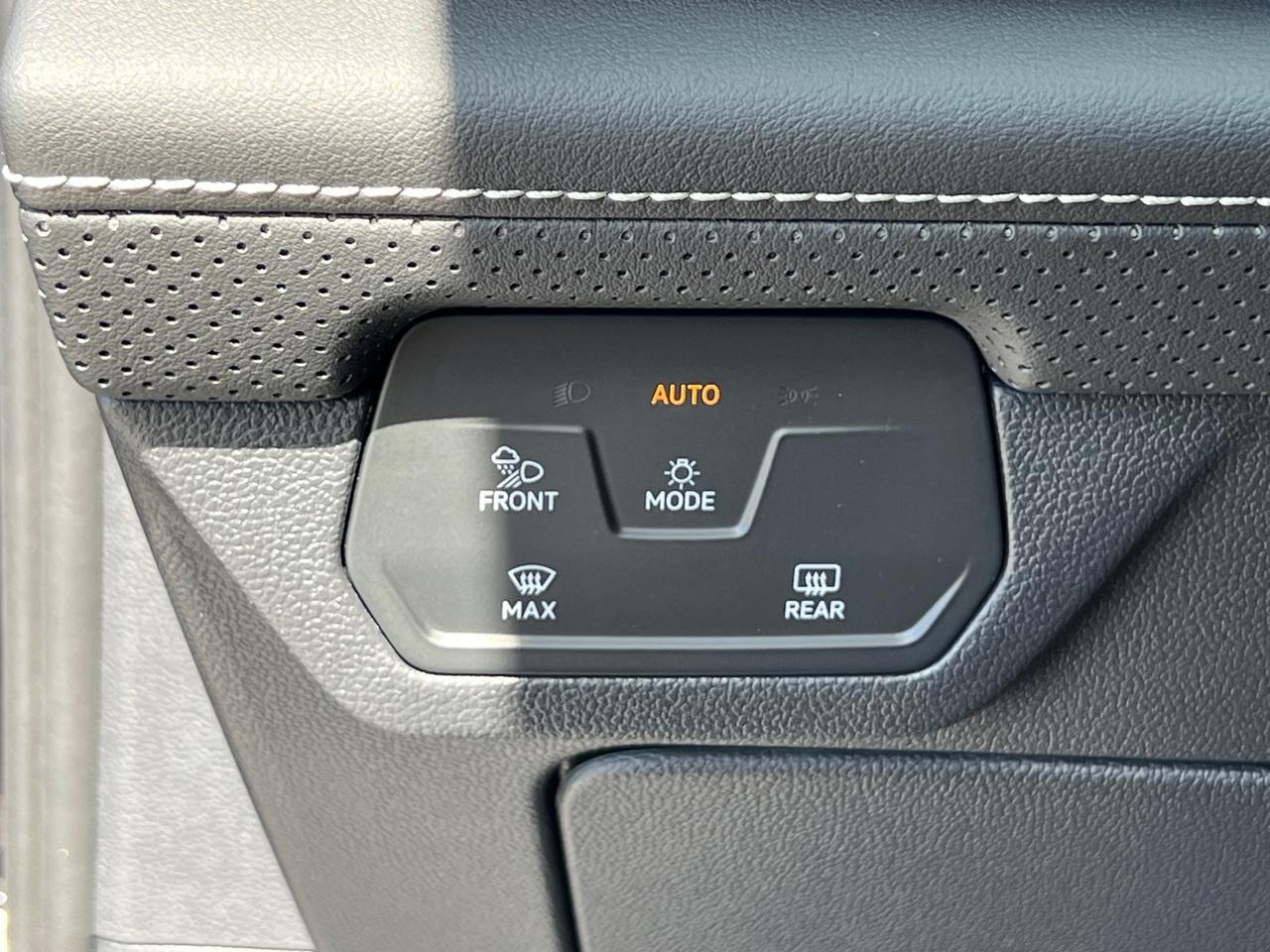 2026 Volkswagen Atlas 2.0T SE w/Technology Hagerstown MD