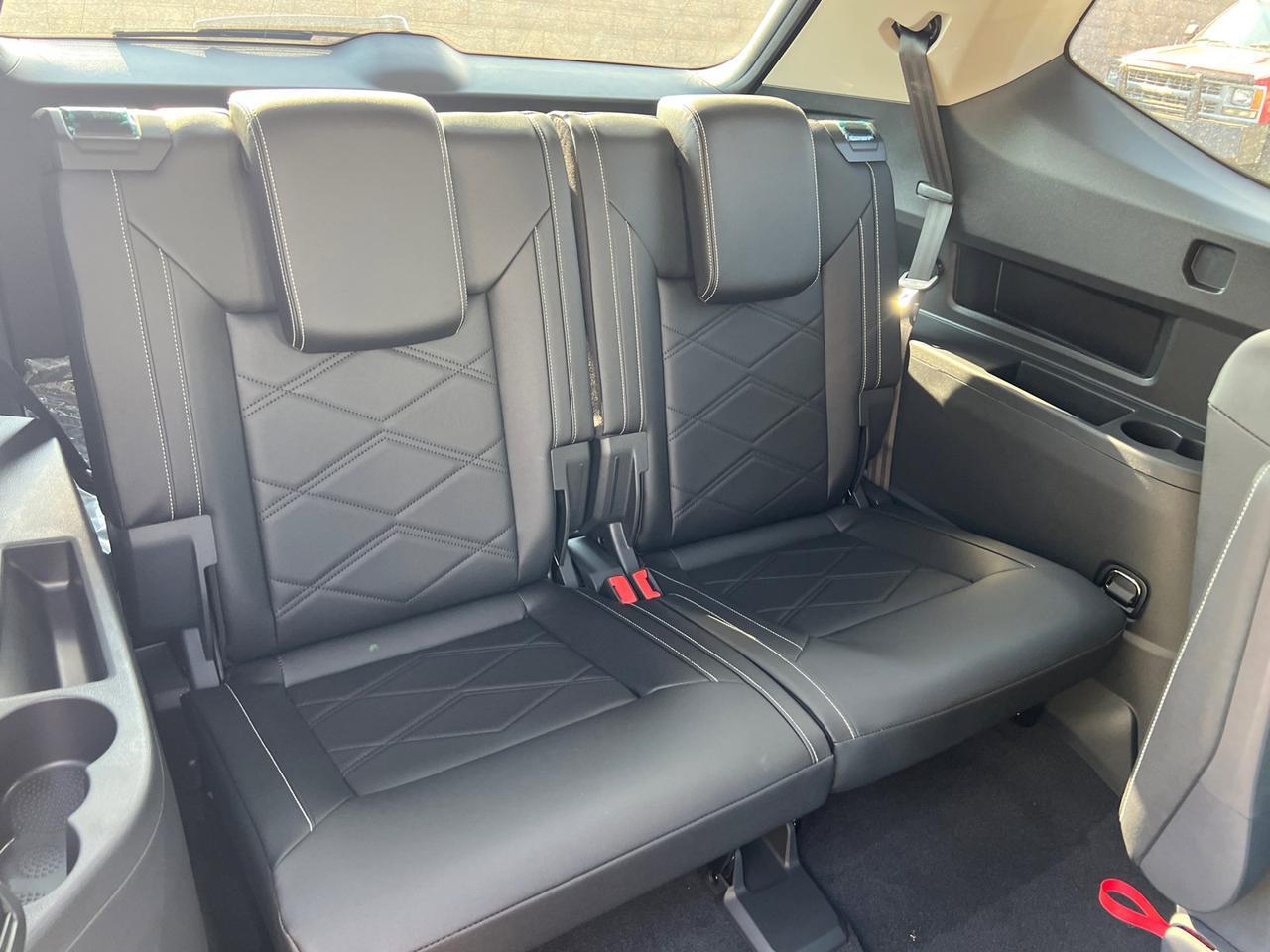 2026 Volkswagen Atlas 2.0T SE w/Technology Hagerstown MD