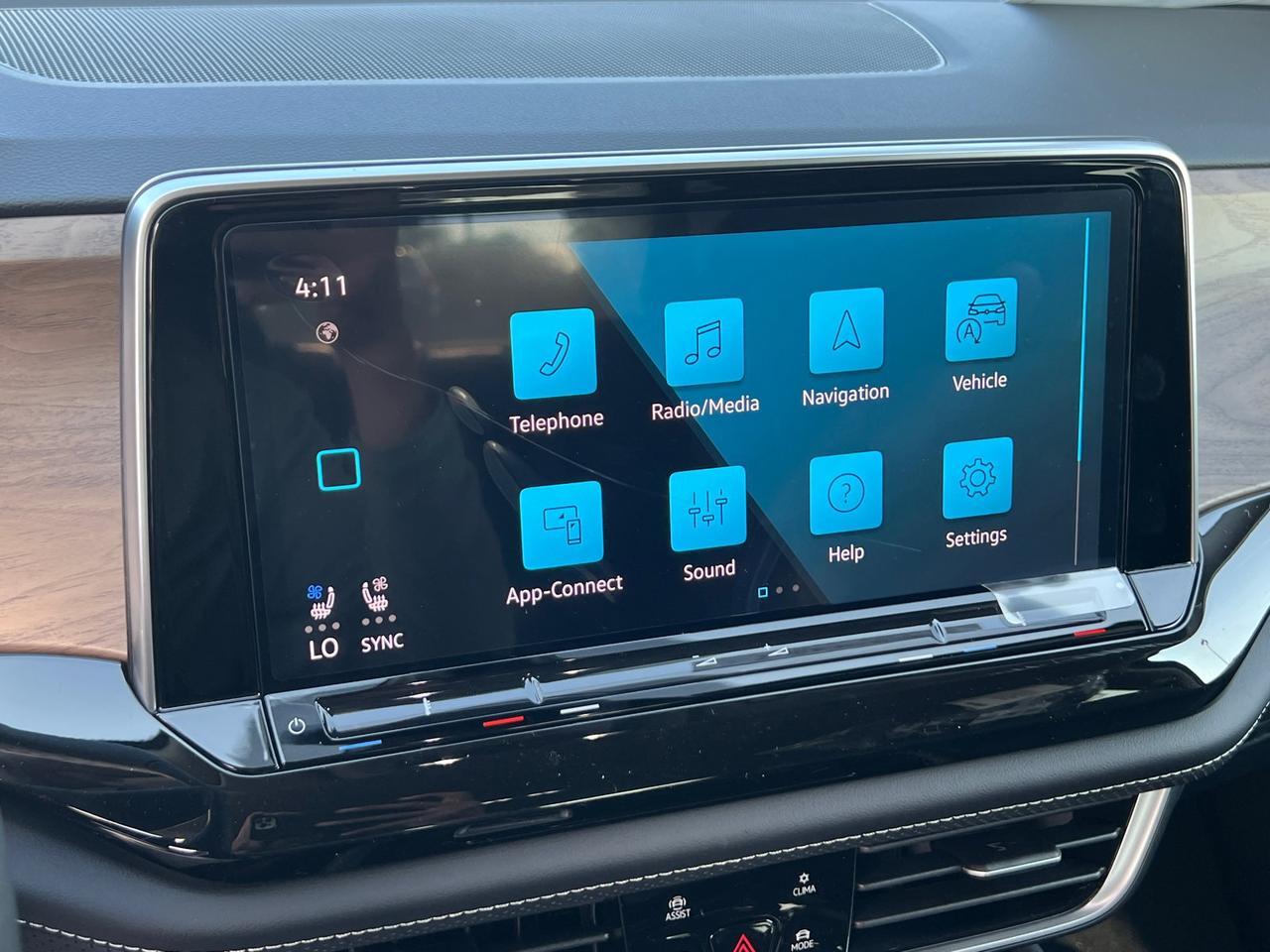 2026 Volkswagen Atlas 2.0T SE w/Technology Hagerstown MD