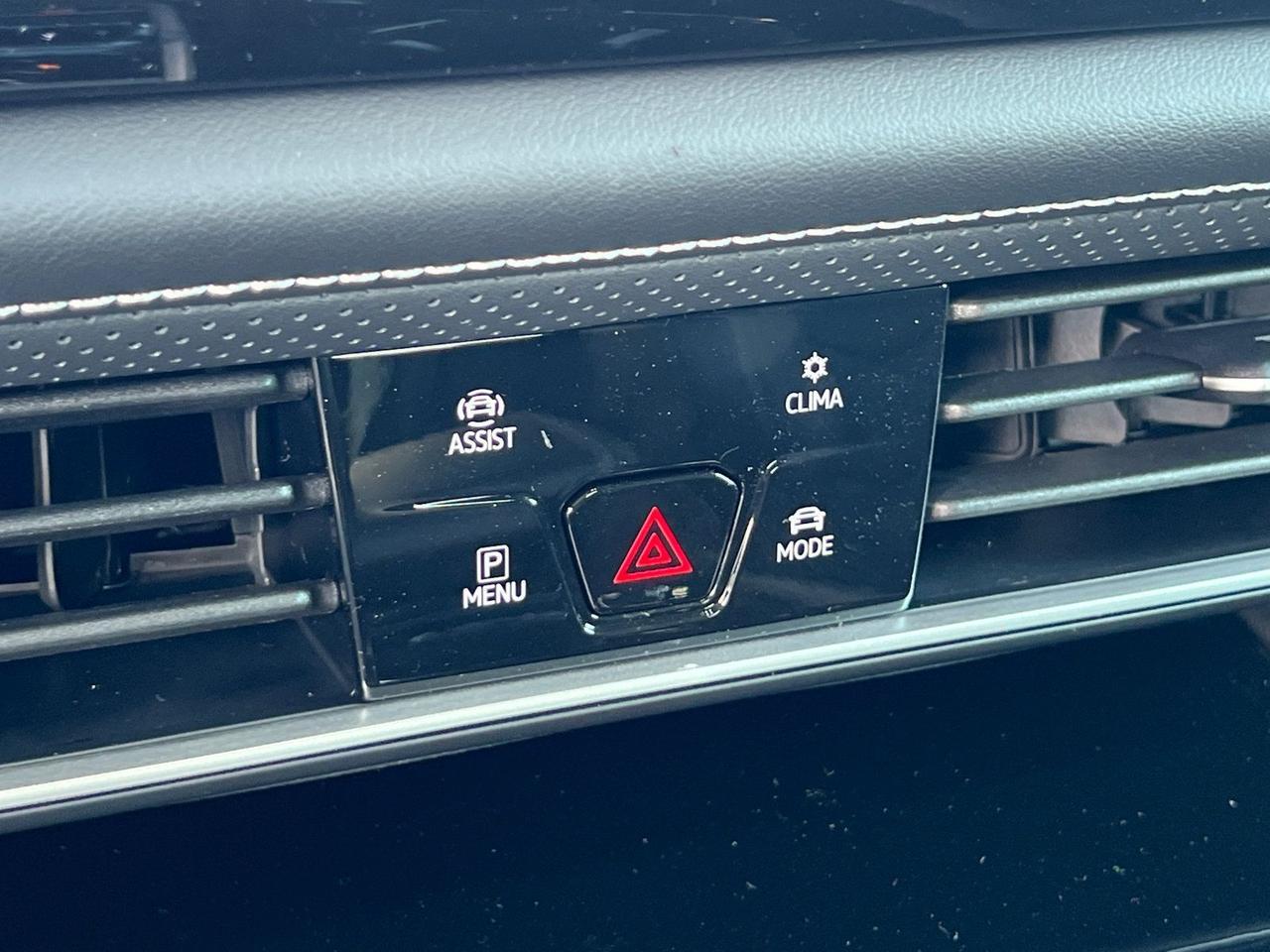 2026 Volkswagen Atlas 2.0T SE w/Technology Hagerstown MD