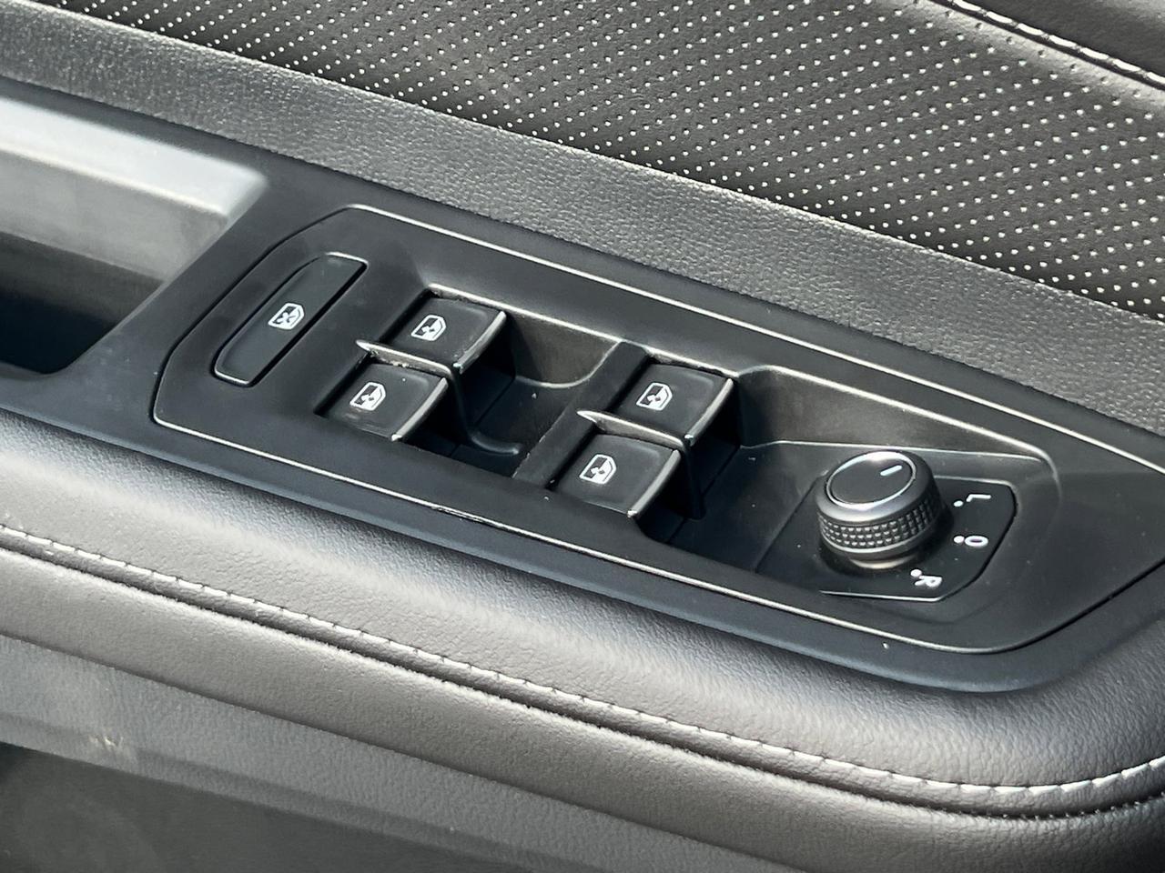 2026 Volkswagen Atlas 2.0T SE w/Technology Hagerstown MD