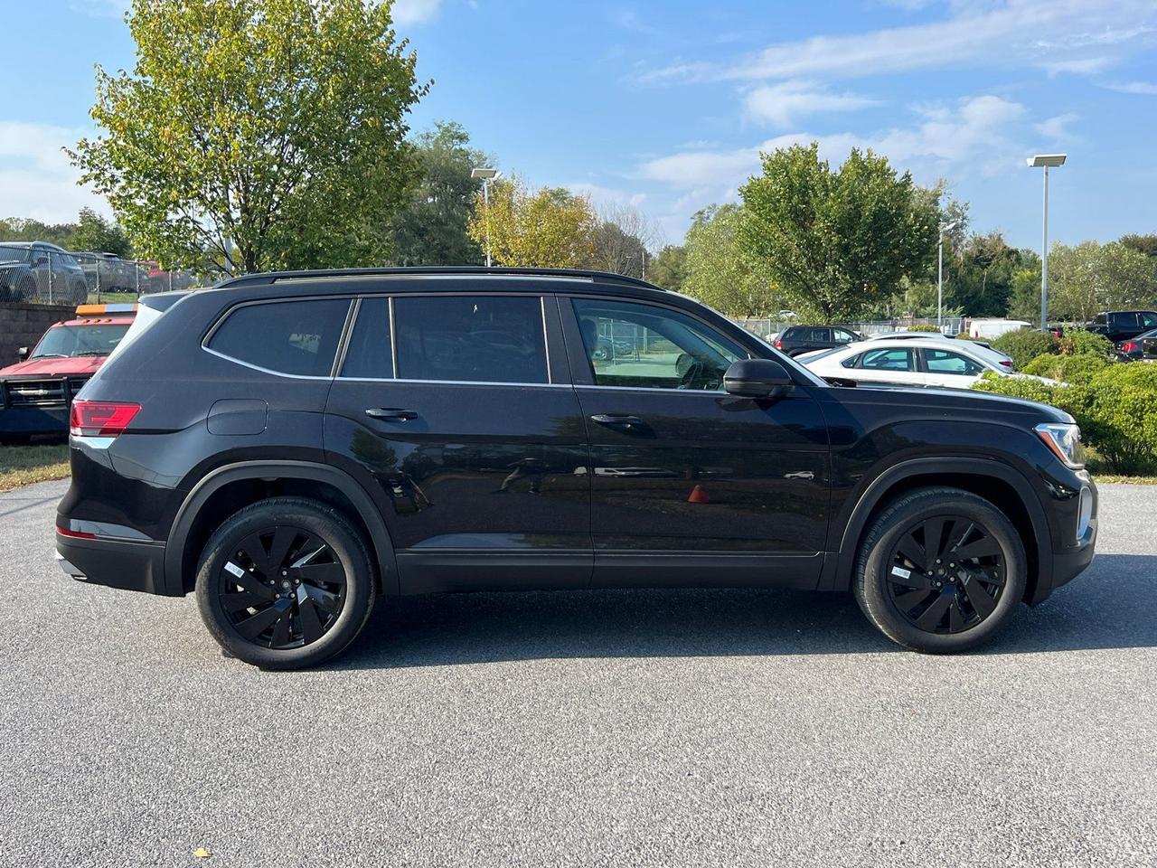 2026 Volkswagen Atlas 2.0T SE w/Technology Hagerstown MD