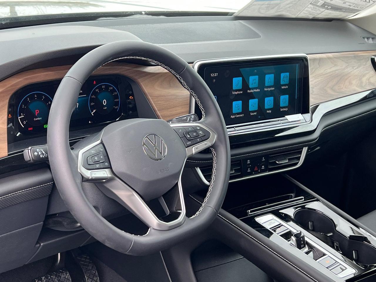 2026 Volkswagen Atlas 2.0T SE w/Technology Hagerstown MD