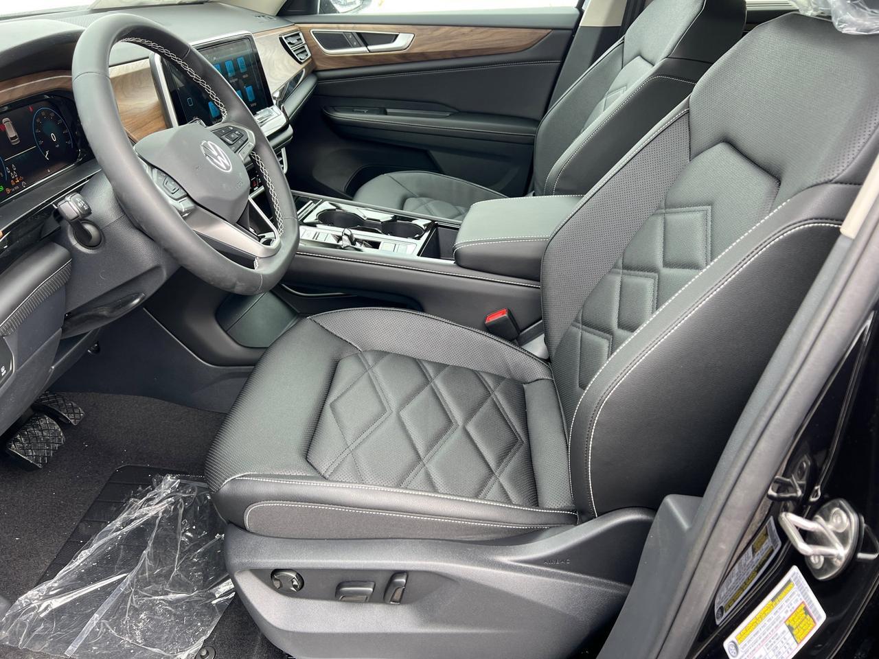 2026 Volkswagen Atlas 2.0T SE w/Technology Hagerstown MD