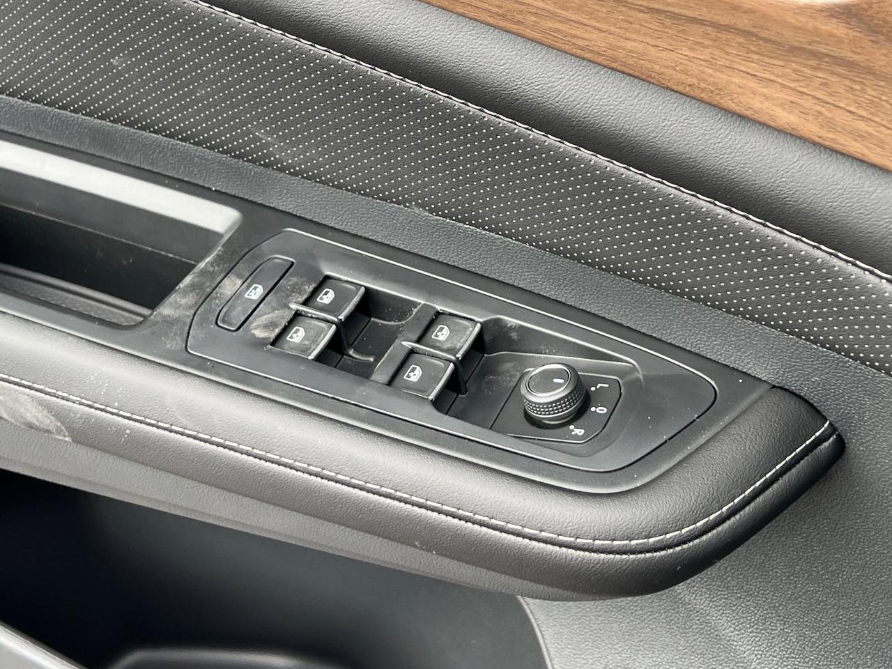 2026 Volkswagen Atlas 2.0T SE w/Technology Hagerstown MD