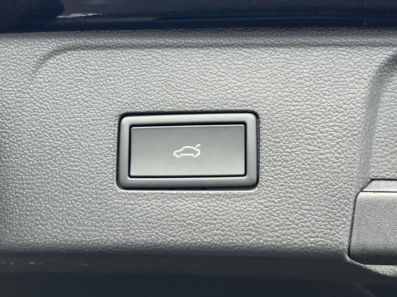 2026 Volkswagen Atlas 2.0T SE w/Technology Hagerstown MD