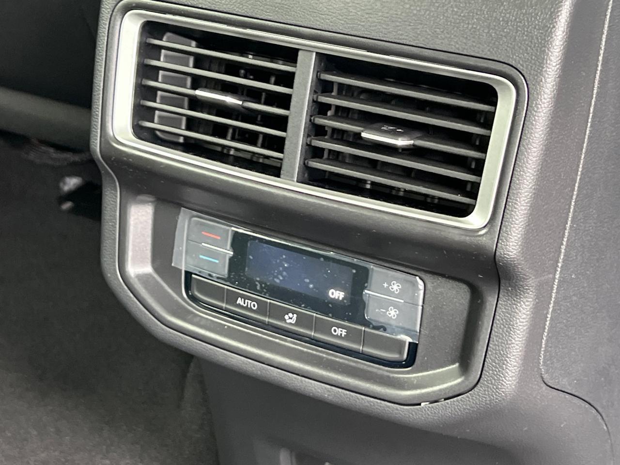 2026 Volkswagen Atlas 2.0T SE w/Technology Hagerstown MD