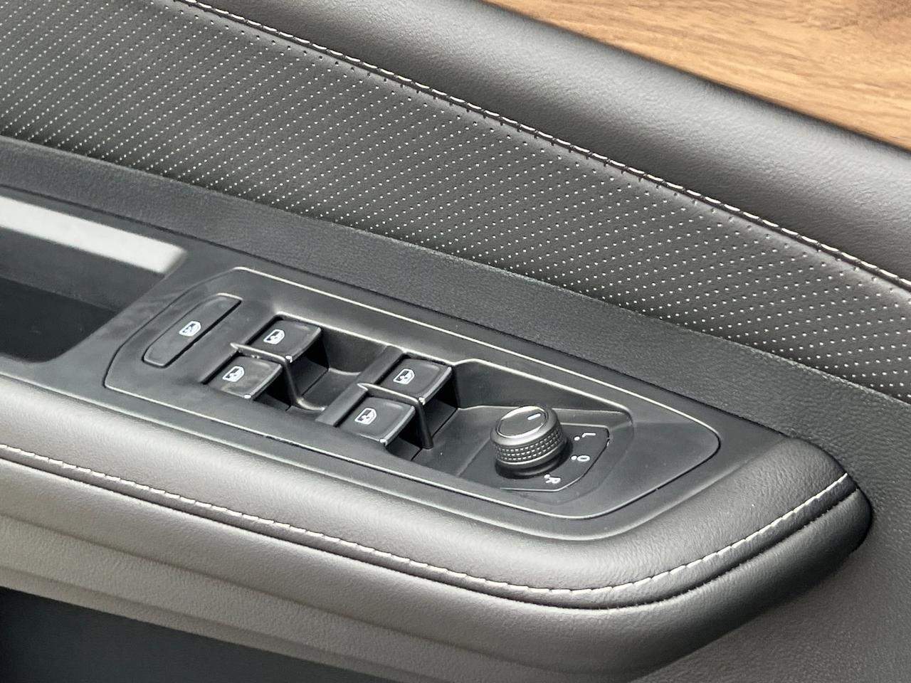 2026 Volkswagen Atlas 2.0T SE w/Technology Hagerstown MD