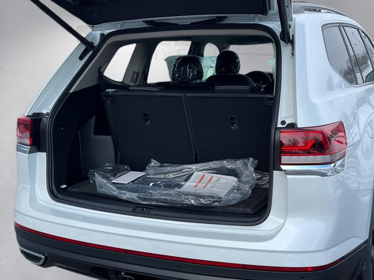 2026 Volkswagen Atlas 2.0T SE w/Technology Hagerstown MD