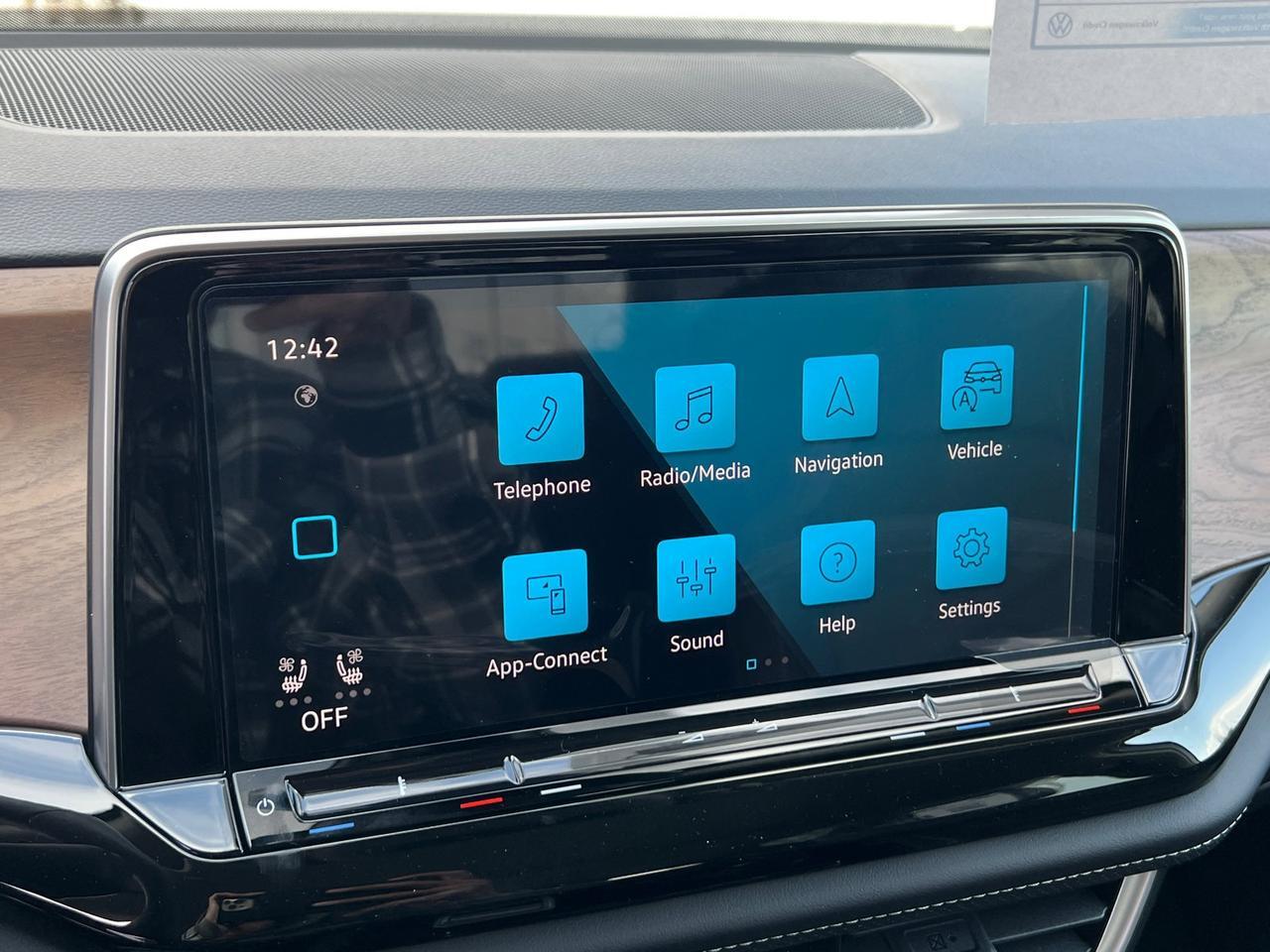 2026 Volkswagen Atlas 2.0T SE w/Technology Hagerstown MD