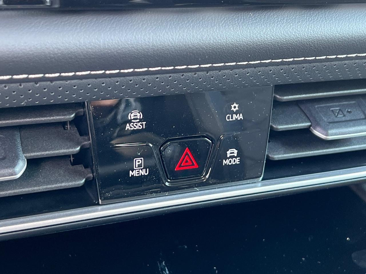 2026 Volkswagen Atlas 2.0T SE w/Technology Hagerstown MD