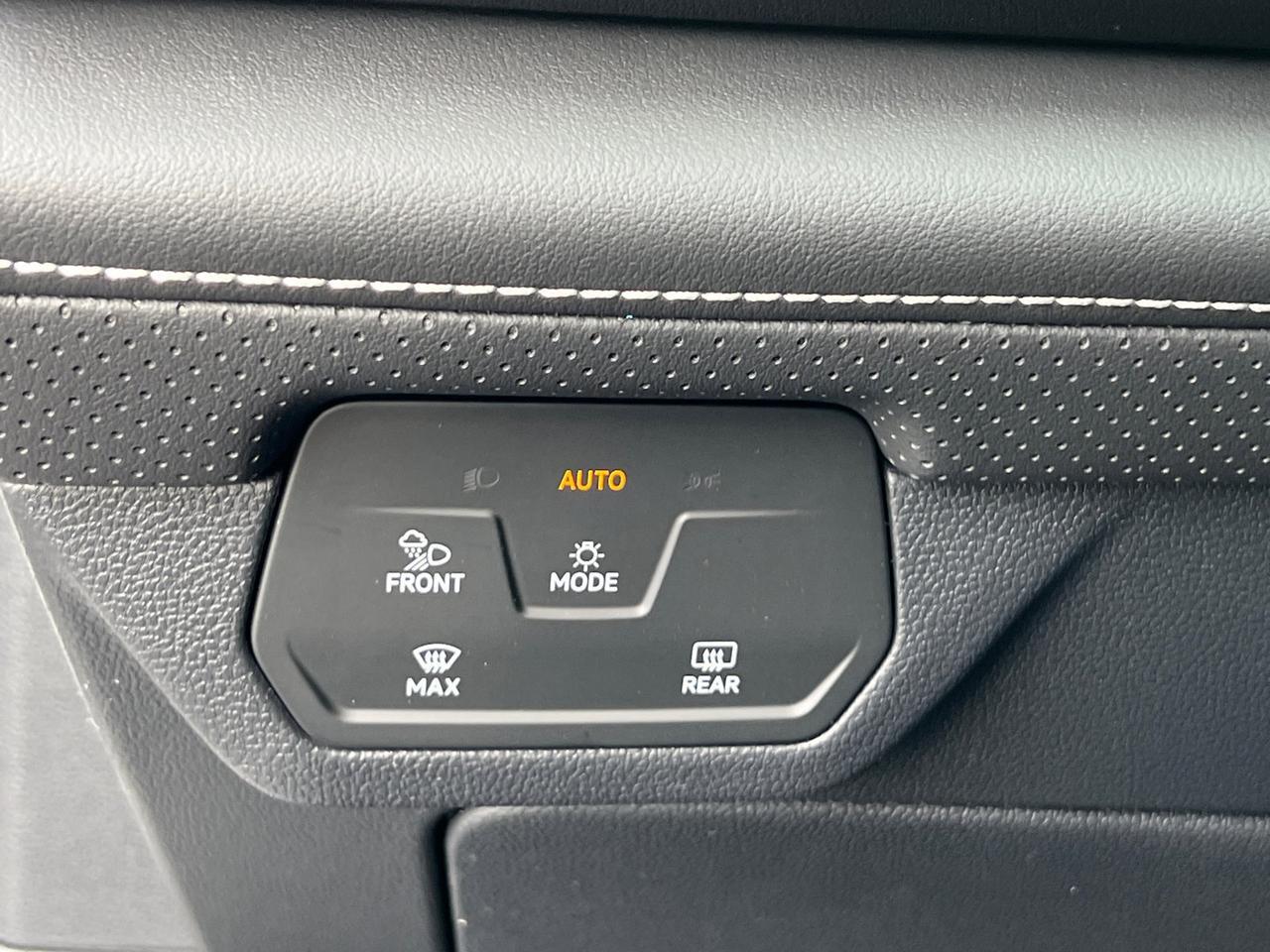 2026 Volkswagen Atlas 2.0T SE w/Technology Hagerstown MD